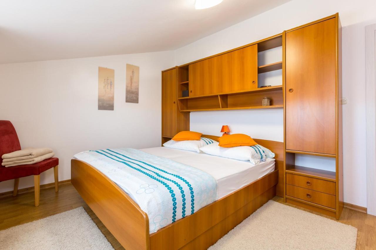 Branko Appartement Medulin Buitenkant foto